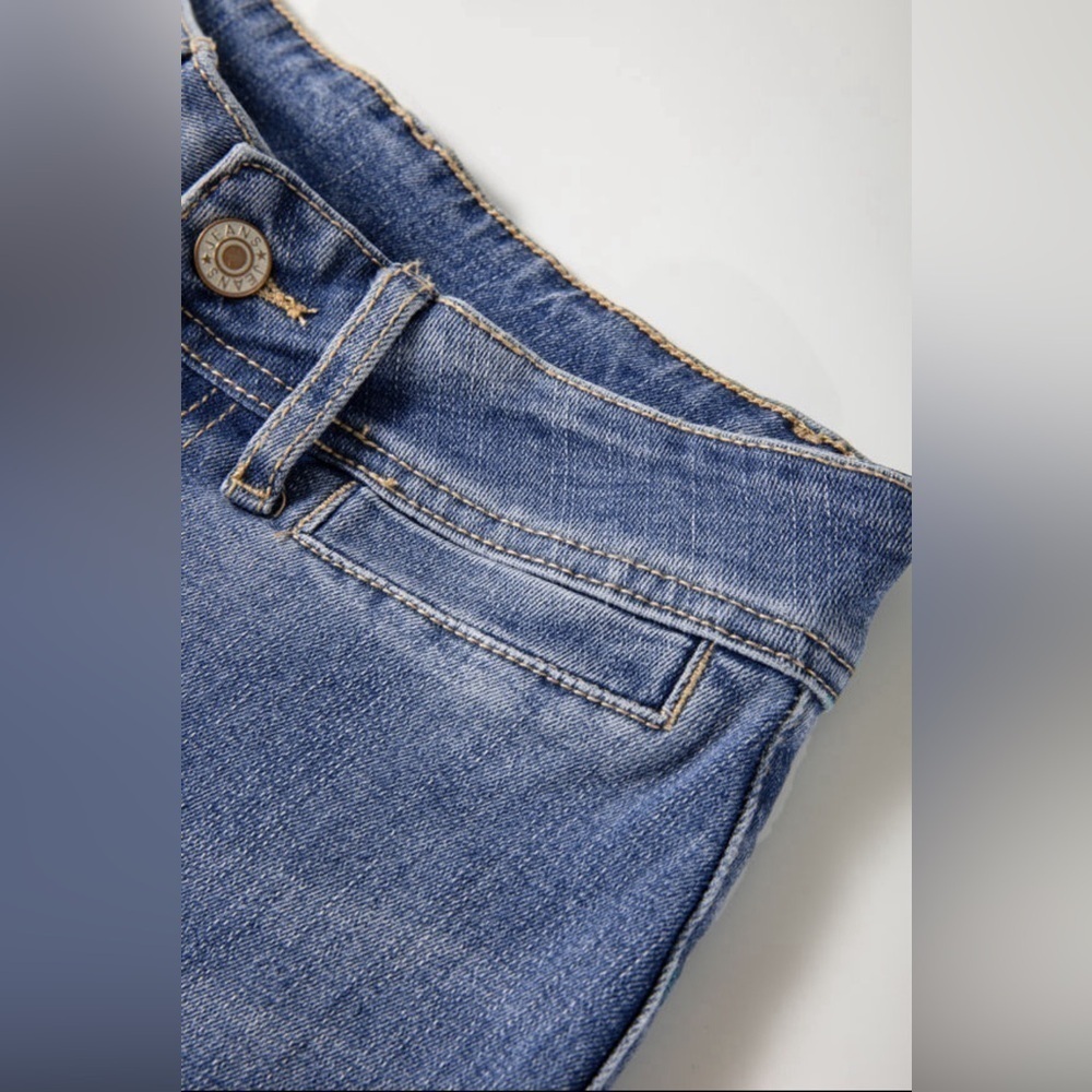 High Waist Bootcut Cropped Jean - Picture 7 of 8